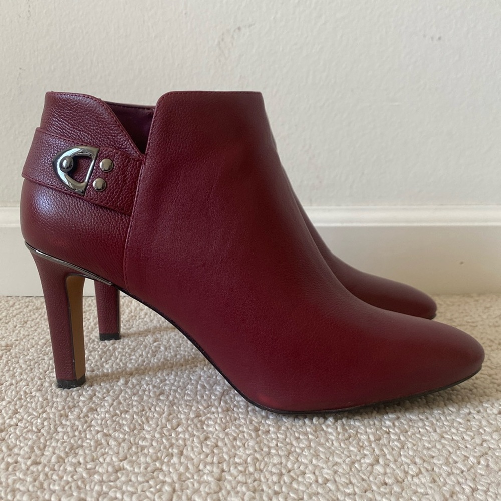 Vince Camuto Lexcia Ankle Bootie